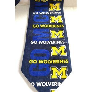 University of Michigan Wolverines Vertical Vintage 1999 Ralph Marlin Tie